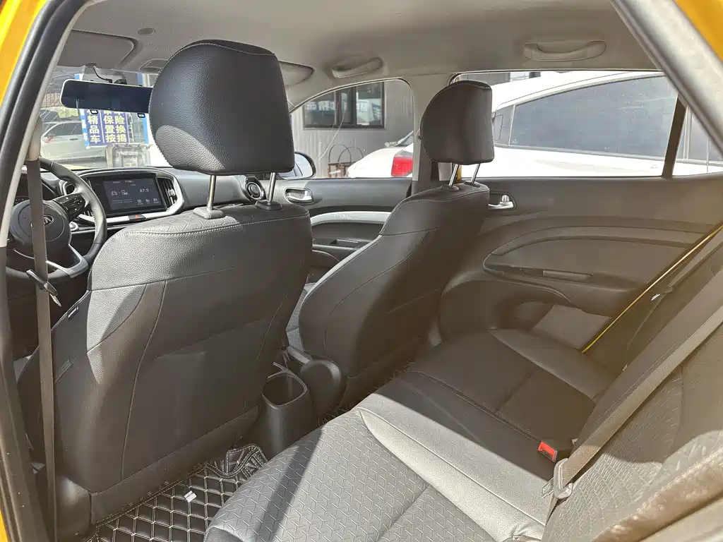 Stonic 1.4 L Auto Fun Enjoyment CN-V
