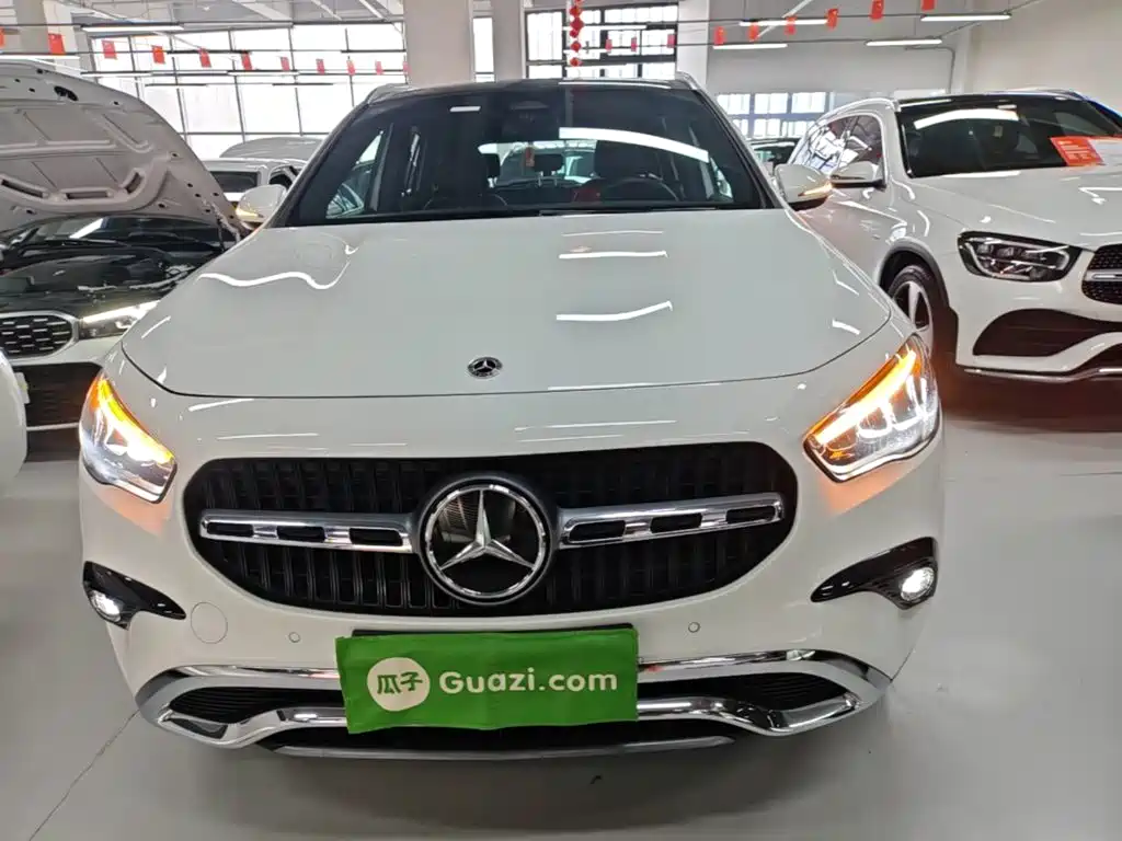 Mercedes-Benz GLA GLA 220
