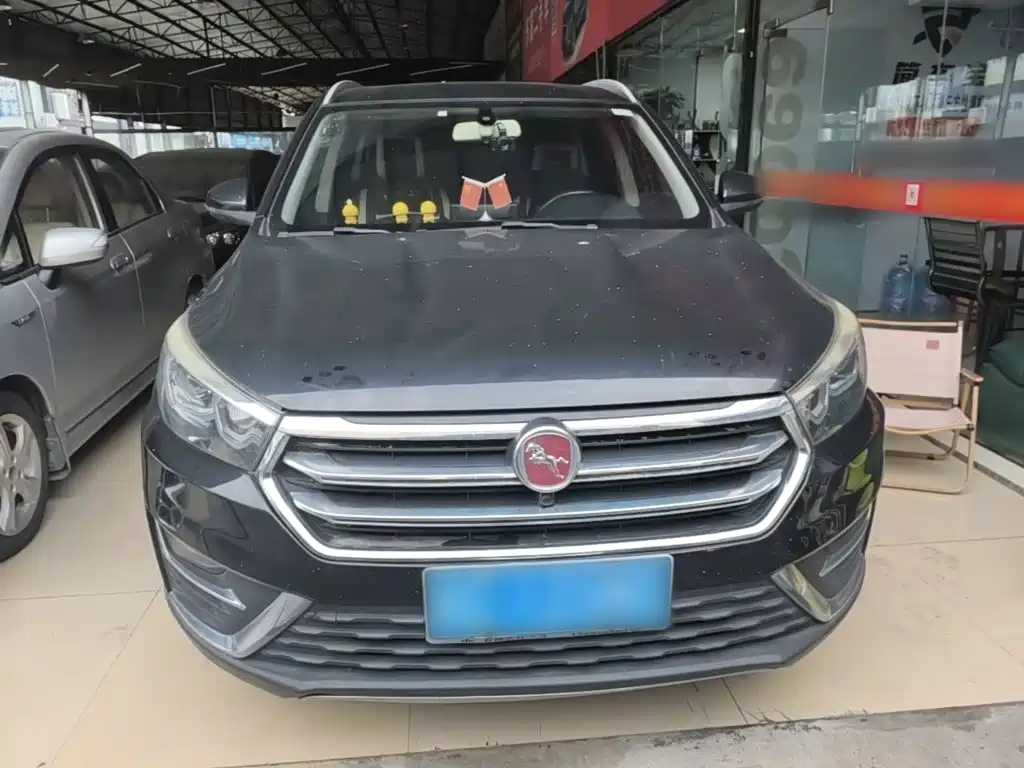 Hanteng X5 1.5 T CVT Luxury