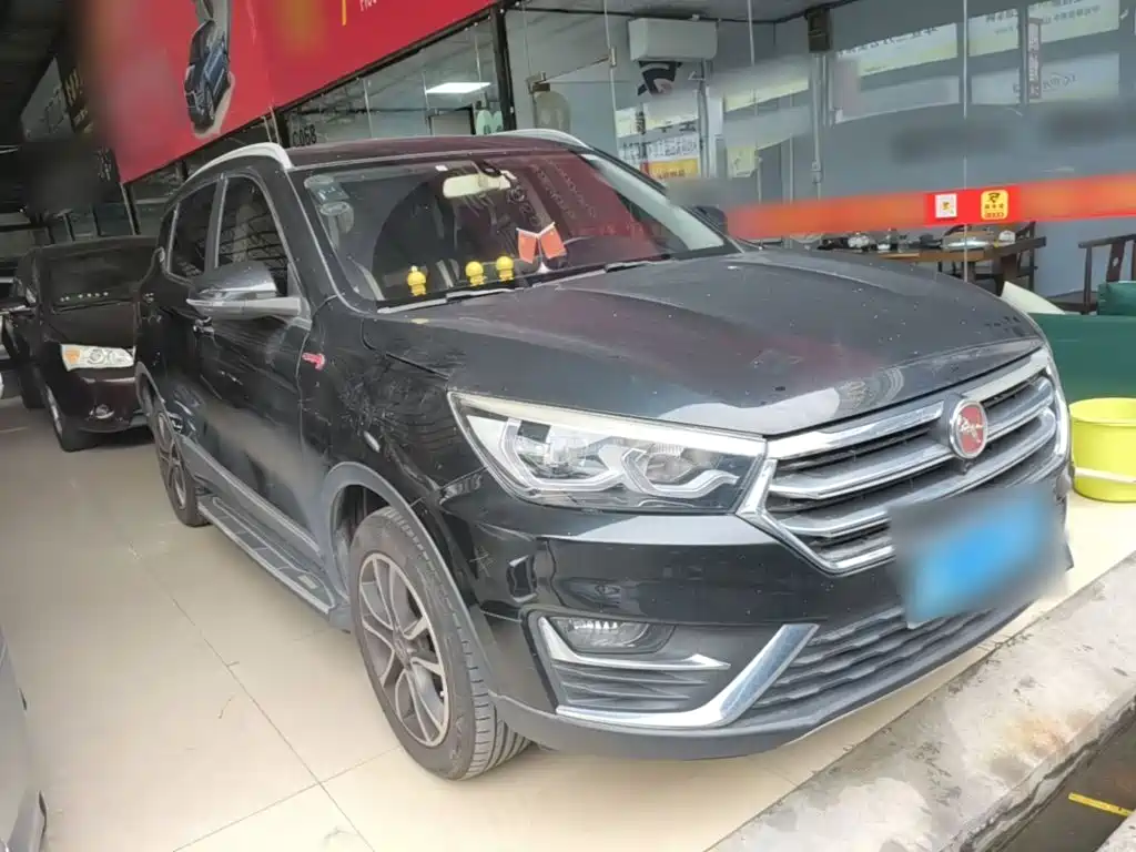 Hanteng X5 1.5 T CVT Luxury
