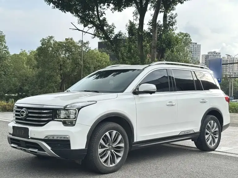 GAC Trumpchi GS8 320 T 2 WD Luxury Connected (7-seat)