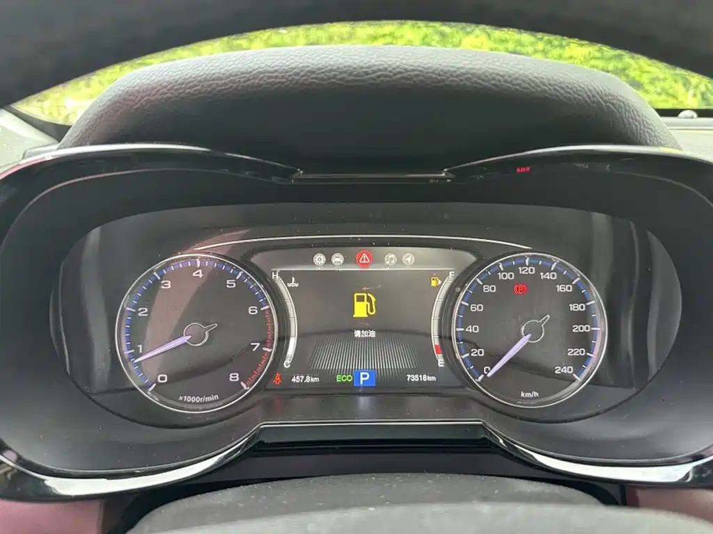 GAC Trumpchi GS8 320 T 2 WD Luxury Connected (7-seat)