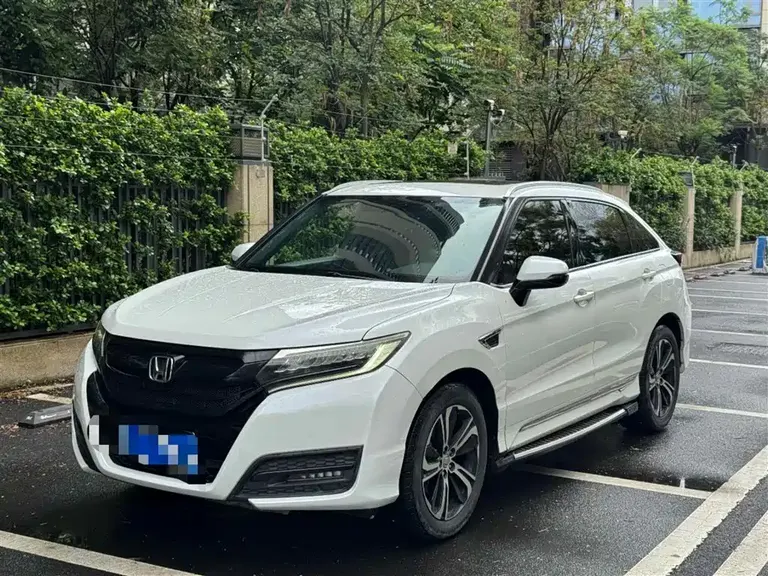 Honda UR-V 370 TURBO 2 WD Distinguished CN-V