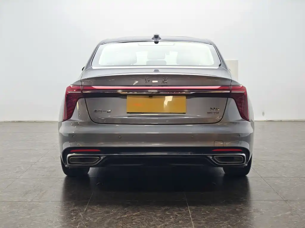 Hongqi H5 1.5 T DCT Connected Flagship Charm