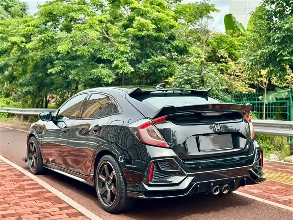 Civic HATCHBACK 220 TURBO CVT Trend Cool Control