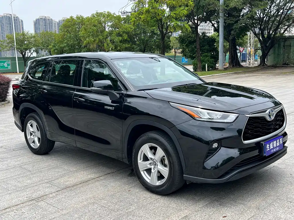 Highlander 2.5 L Smart e-Hybrid Dual Engine 2 WD Elite 7-seat