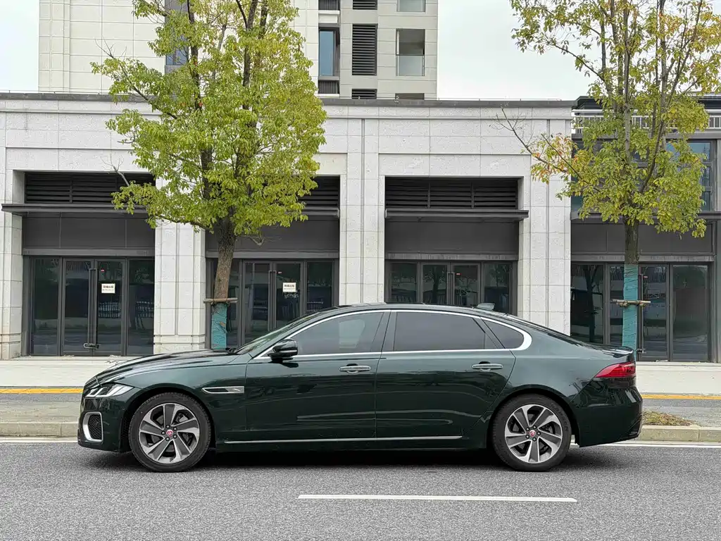 Jaguar XFL XFL 2.0 T P200 2 WD Elite Luxury