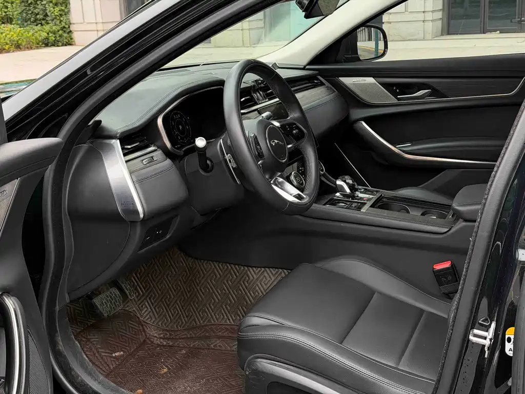 Jaguar XFL XFL 2.0 T P200 2 WD Elite Luxury
