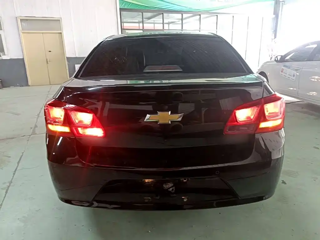 Cruze 1.5 L Classic SE AT