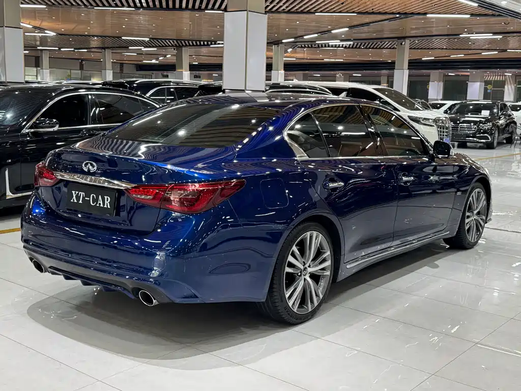 Infiniti Q50 L 2.0 T Luxury Sport CN-VI