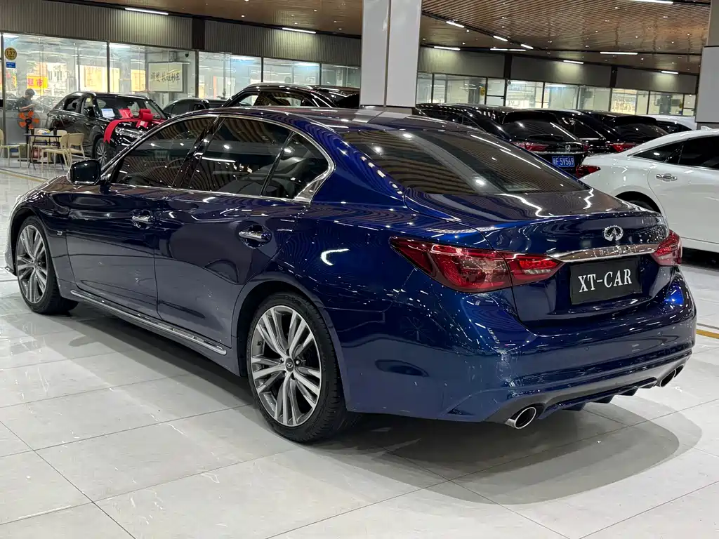 Infiniti Q50 L 2.0 T Luxury Sport CN-VI