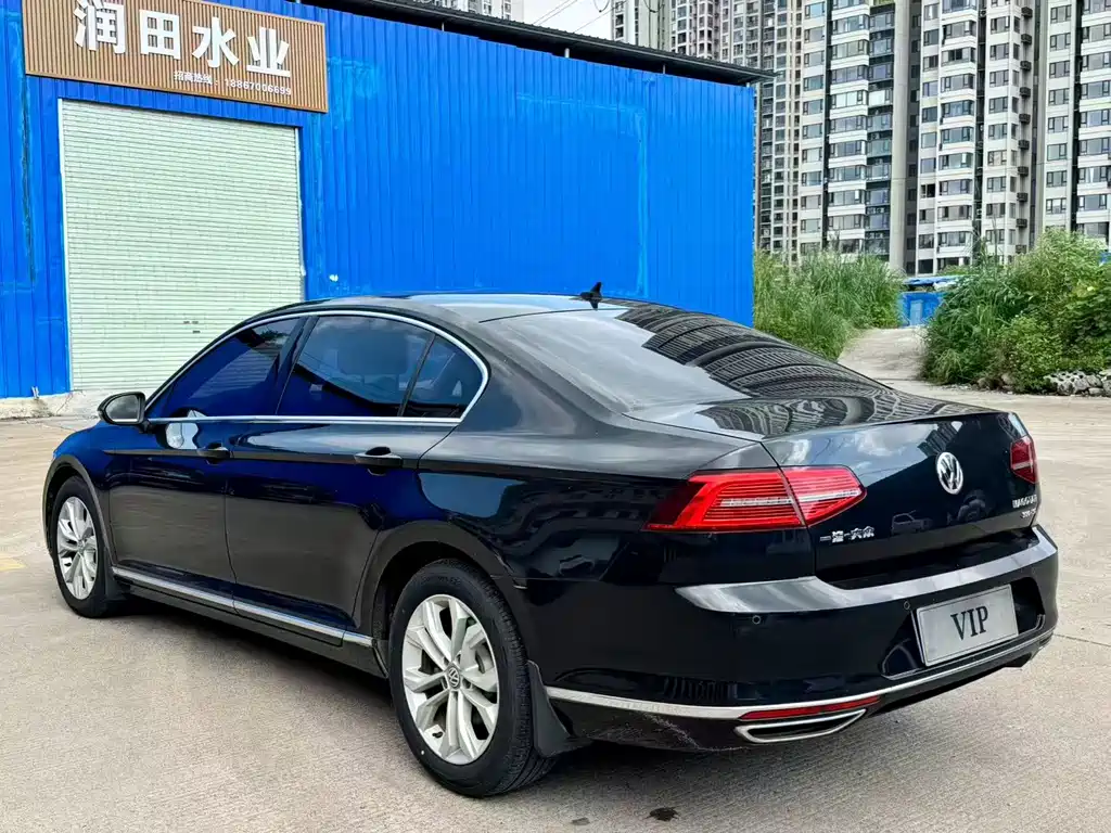 Magotan 330 TSI DSG Luxury CN-VI