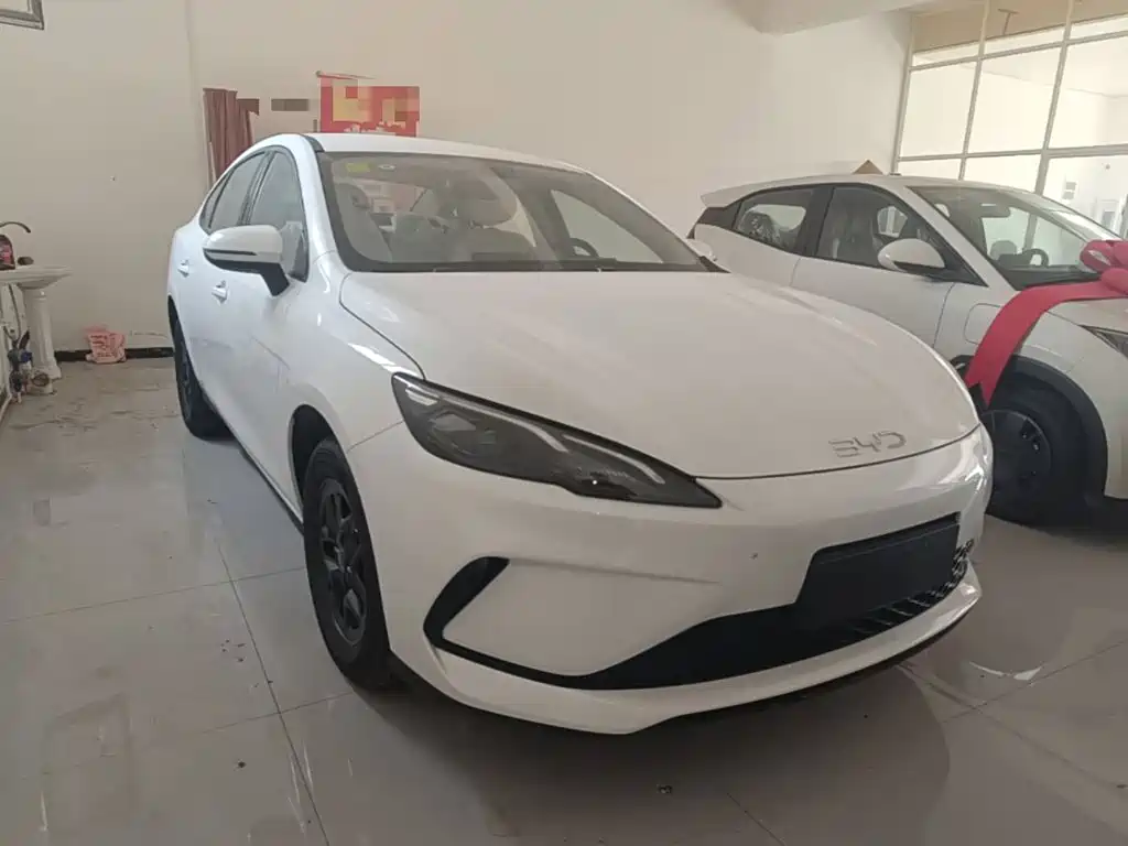 Seal 05 DM-i 海豹05 DM-i 2026款 DM-i 128 KM豪华型