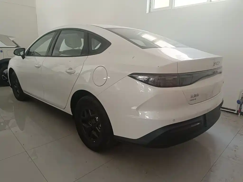 Seal 05 DM-i 海豹05 DM-i 2026款 DM-i 128 KM豪华型