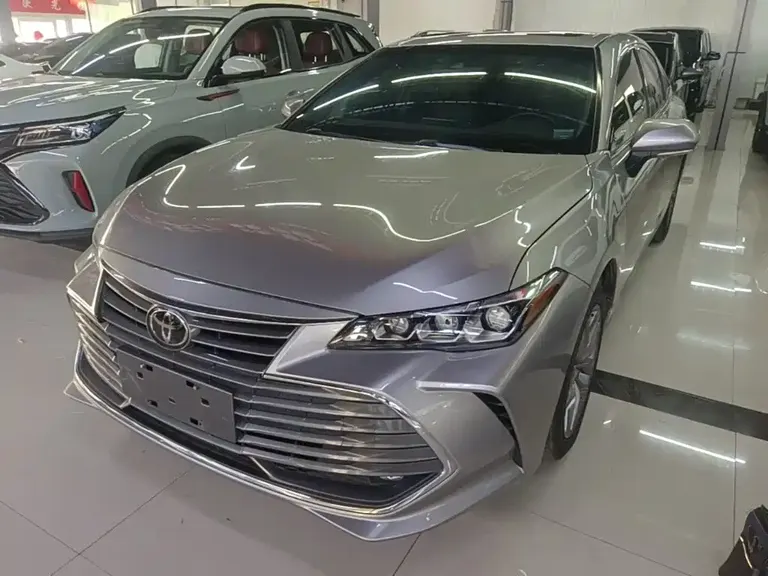 Toyota Avalon 2.0 L Luxury CN-VI