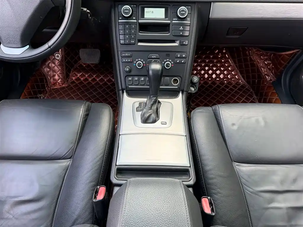 Volvo XC90 2.5 T T5 Luxury Upgraded