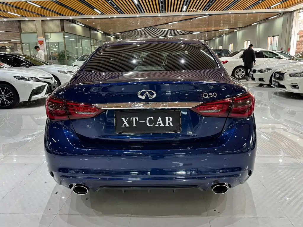 Infiniti Q50 L 2.0 T Progressive Enjoyment CN-VI
