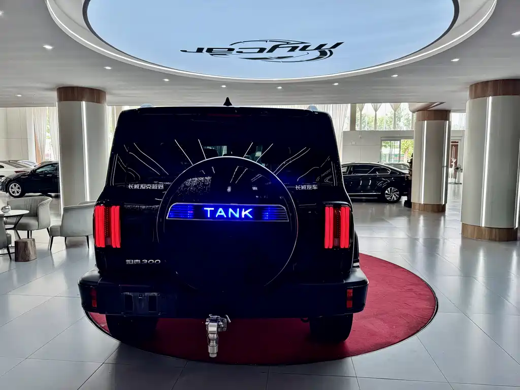 Tank 300 2.0 T Conqueror