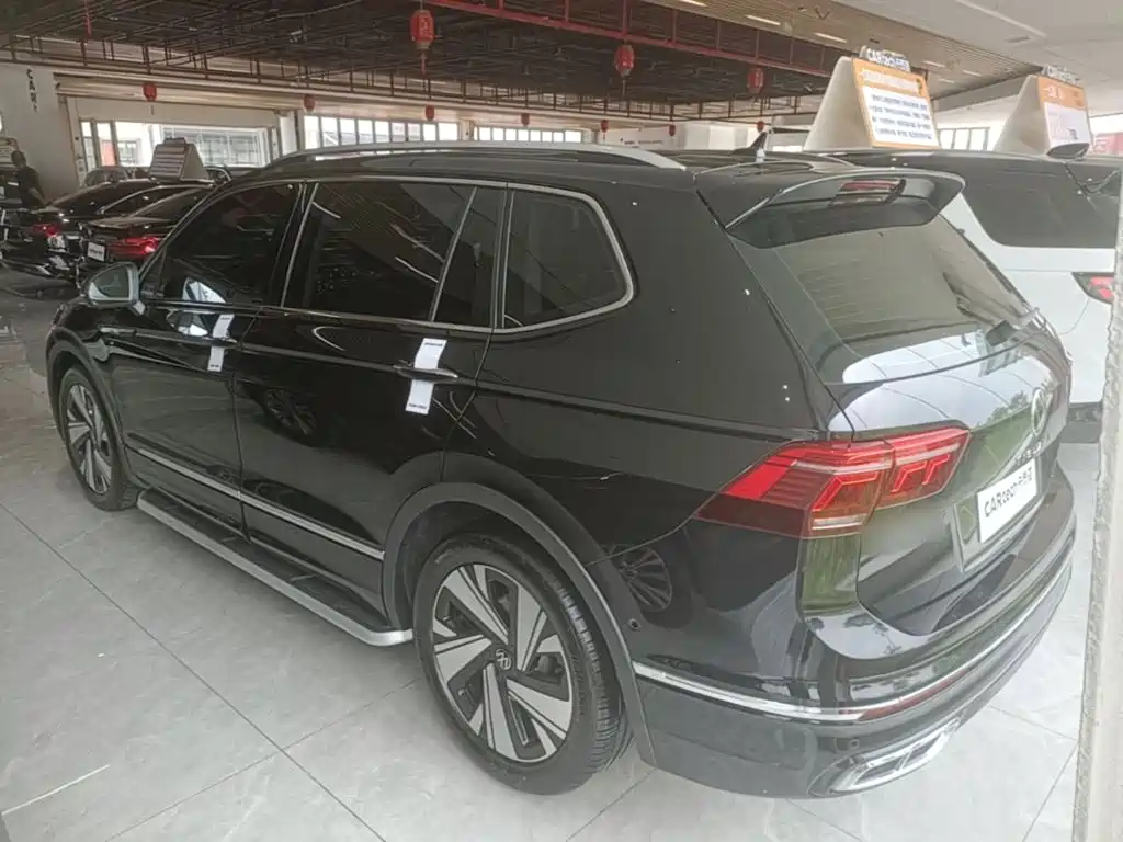 Tiguan L Facelift 330 TSI Auto 2 WD R-Line Premium