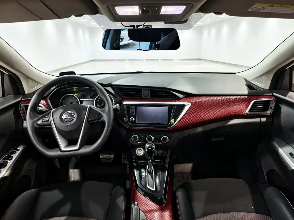 Lannia 1.6 L CVT Smart Cool