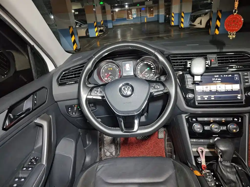 Tiguan L 330 TSI Auto 2 WD Comfort
