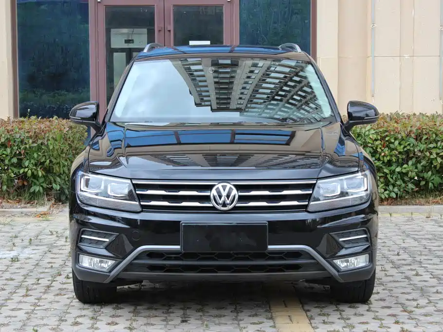 Tiguan L Facelift 330 TSI Auto 2 WD Luxury