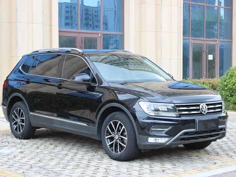Tiguan L Facelift 330 TSI Auto 2 WD Luxury