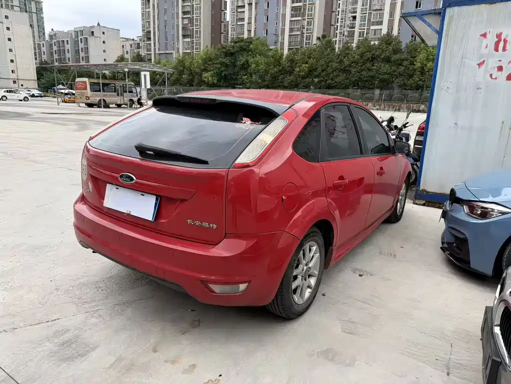 Focus 福克斯 2007款 两厢 1.8 L 自动时尚型