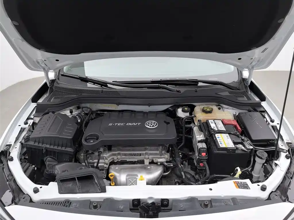 Excelle GT Facelift Exemplary 1.5 L Auto Elite
