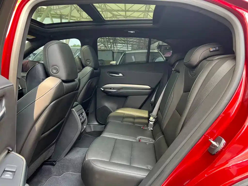 Cadillac XT4 28 T 2 WD Luxury