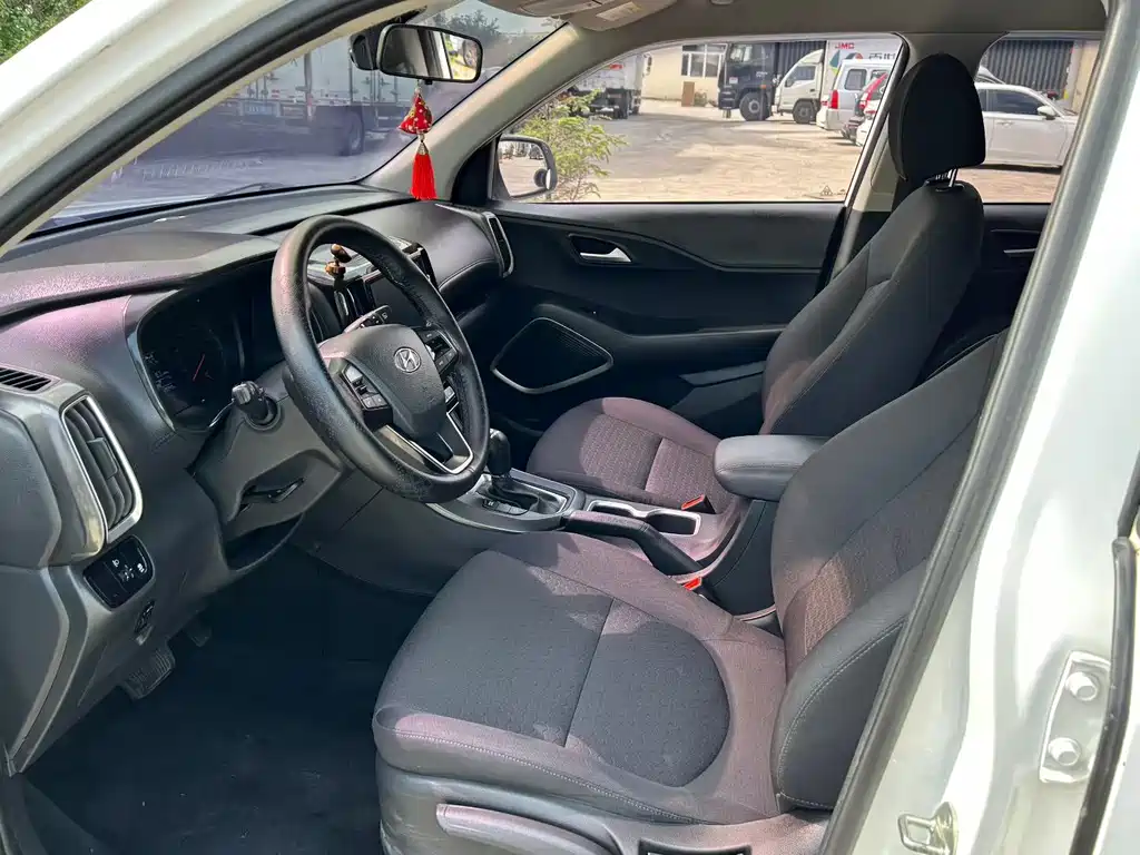 Hyundai ix35 北京现代ix35 2018款 2.0 L 自动两驱智勇·畅质版