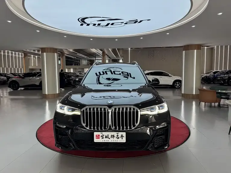 BMW X7 xDrive40 i Premium M Sport Package