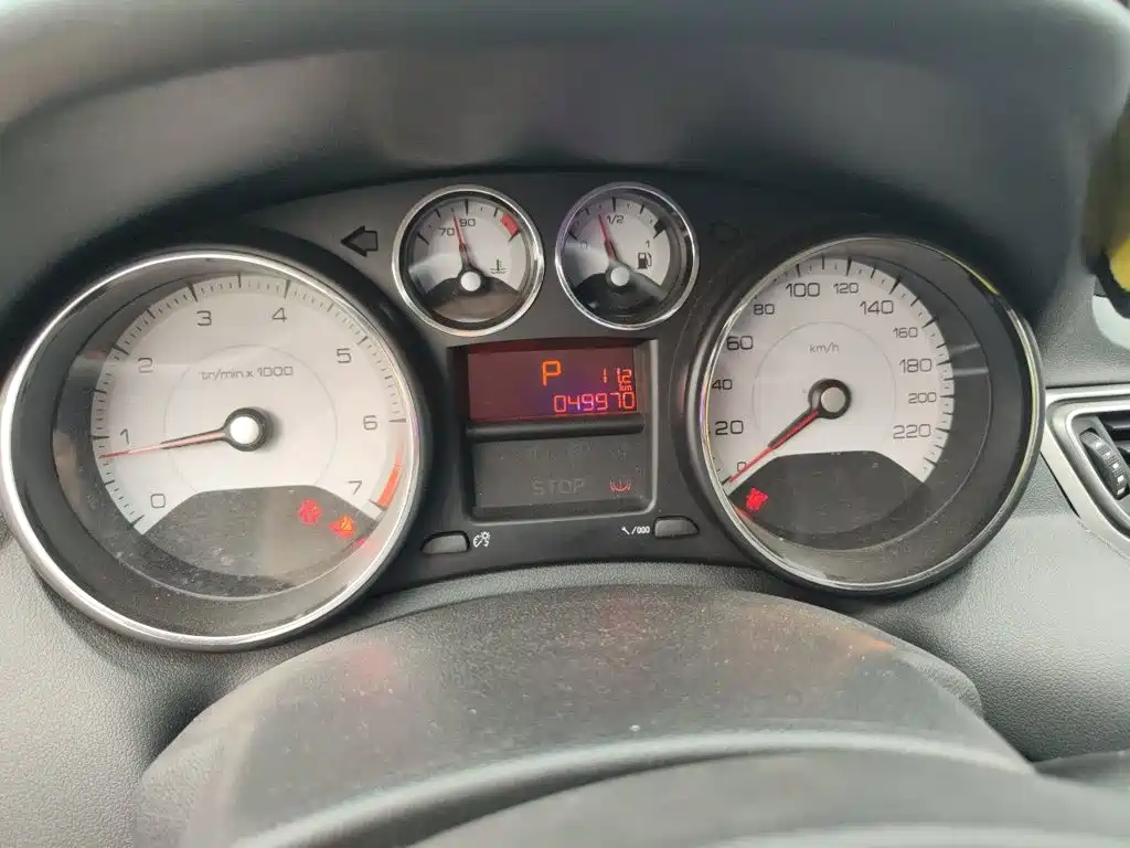 Peugeot 308 Pleasure Classic 1.6 L Auto Superior Style