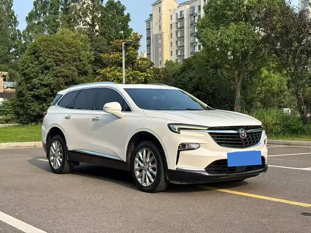 Enclave 28 T 4 WD Premium Flagship