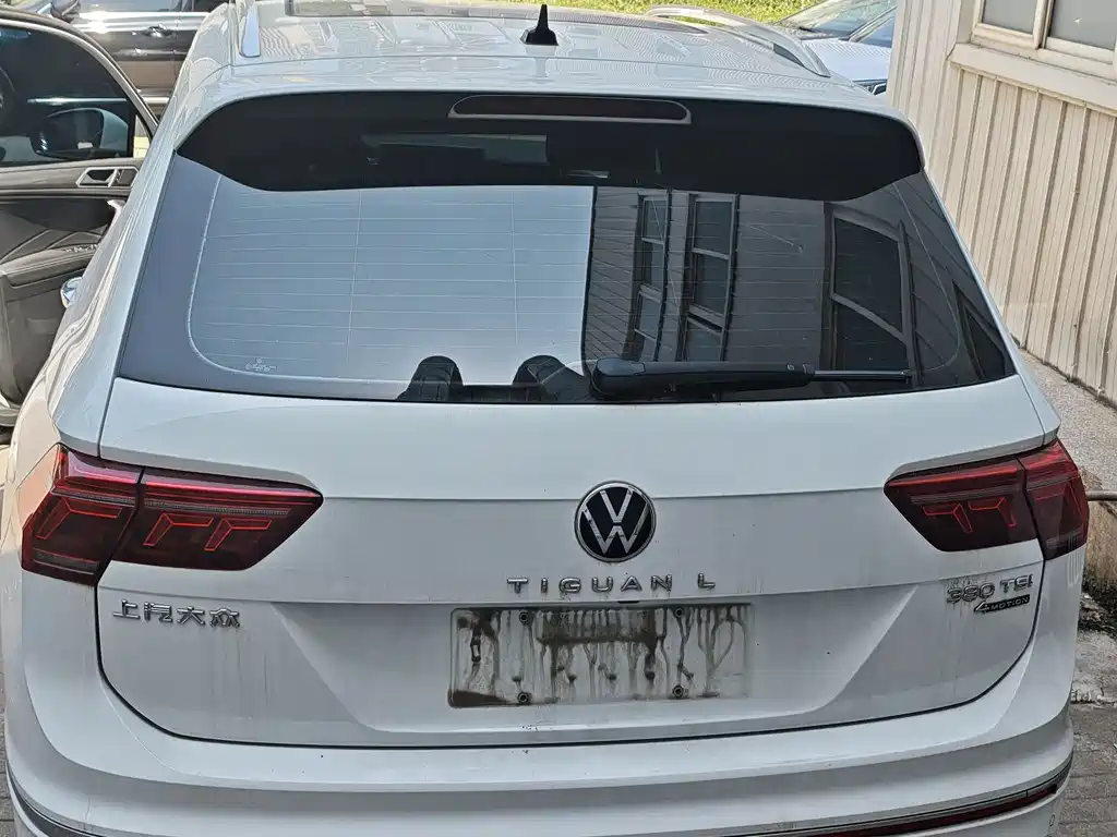 Tiguan L Facelift 380 TSI Auto 4 WD R-Line Premium 7-seat