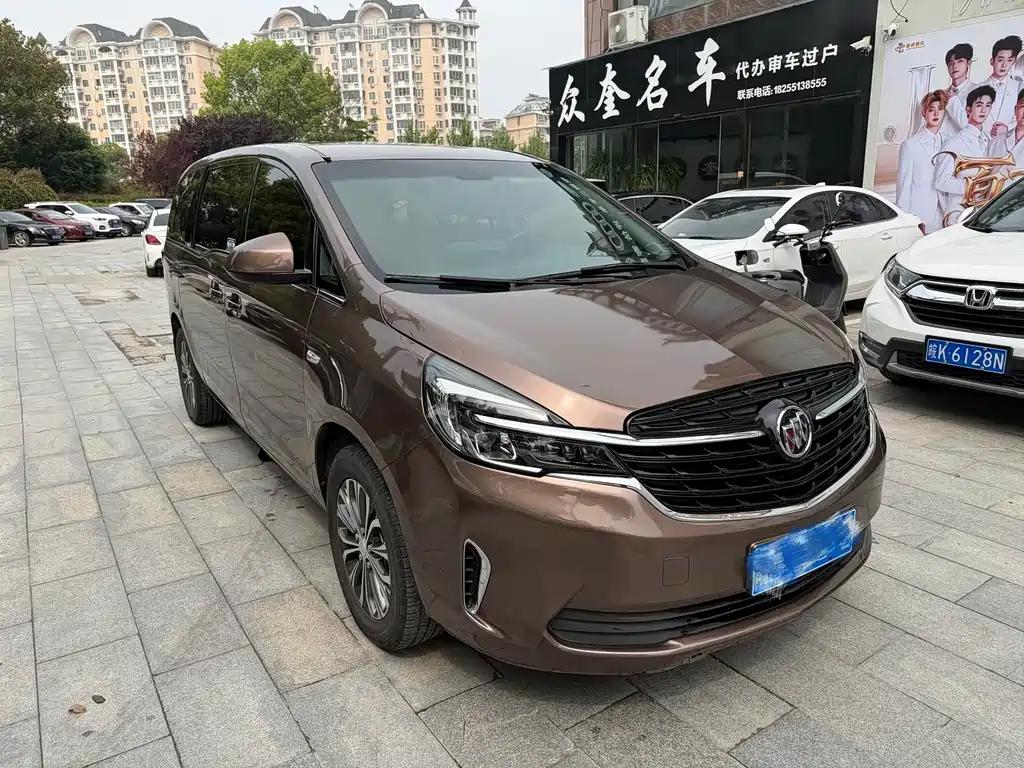 Buick GL8 Land Official Cabin 652 T Comfort