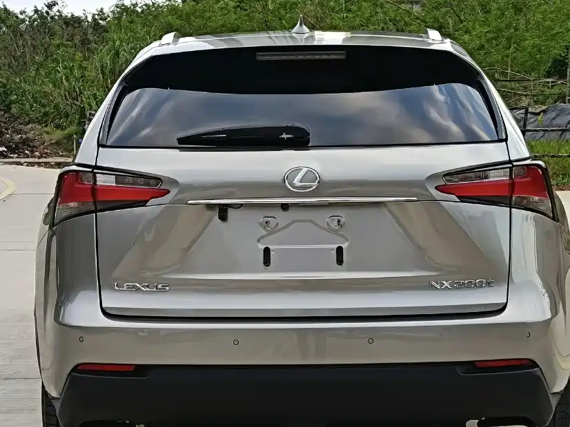 Lexus NX 200 t AWD Sharp Style