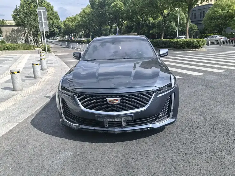Cadillac CT5 28 T Luxury