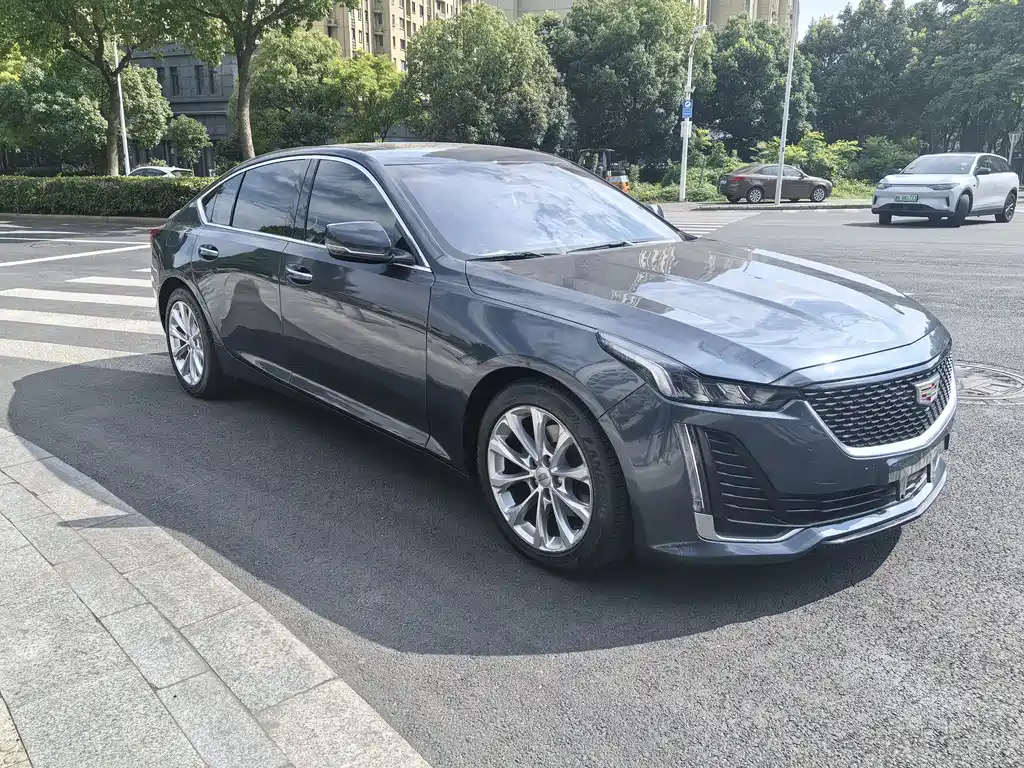 Cadillac CT5 28 T Luxury
