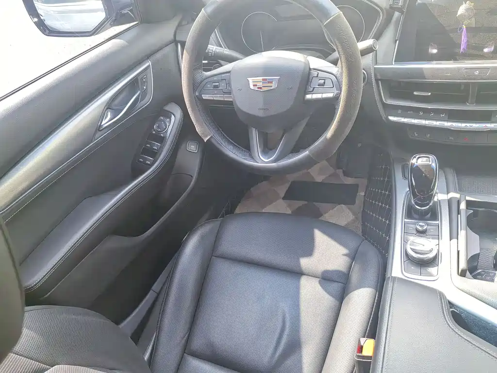 Cadillac CT5 28 T Luxury