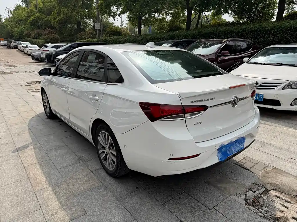 Excelle GT Exemplary 1.5 L Auto Elite