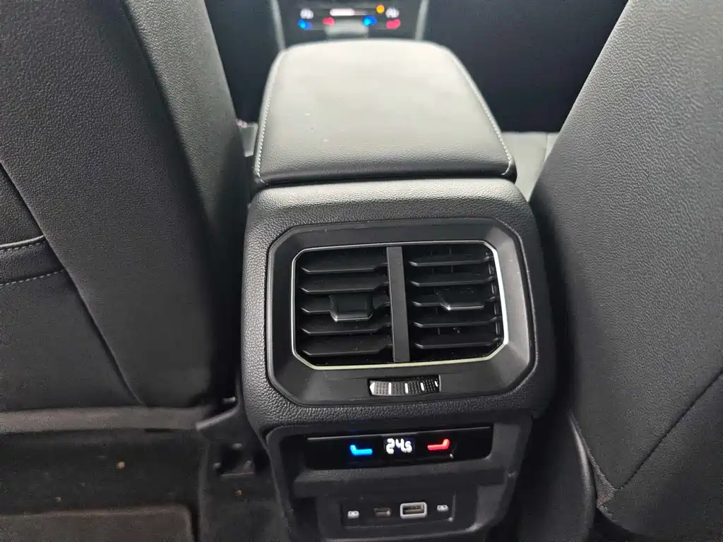 Tiguan L Facelift 330 TSI Auto 2 WD R-Line Premium