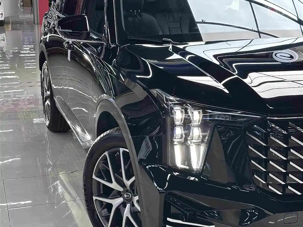 GAC Trumpchi GS8 Navigator Series 2.0 TGDI 2 WD Luxury 5-seat