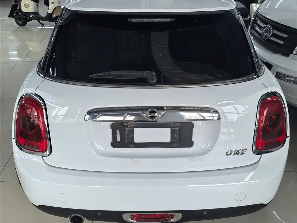 MINI 1.2 T ONE 5-door