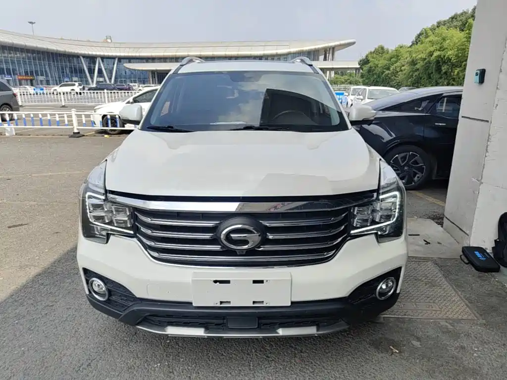 GAC Trumpchi GS7 320 T 2 WD Luxury Connected