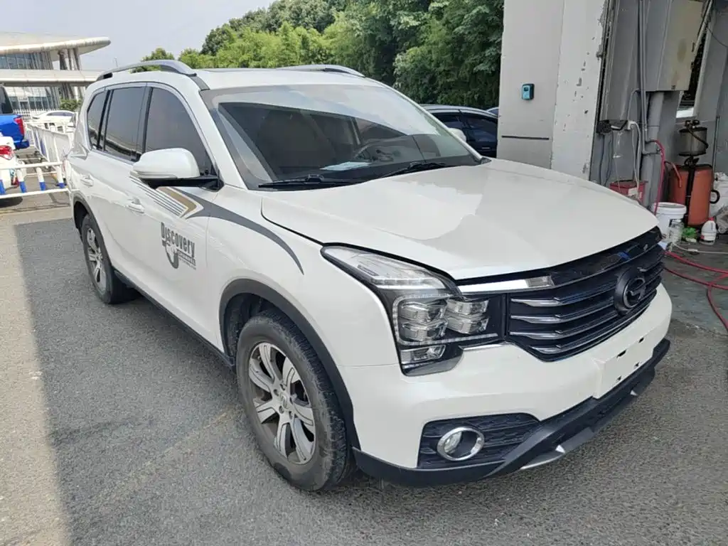 GAC Trumpchi GS7 320 T 2 WD Luxury Connected