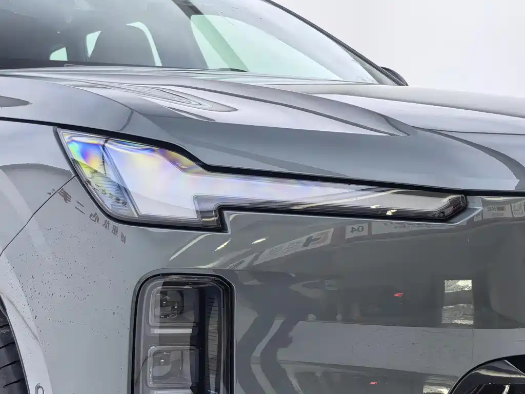 Volvo XC70 PHEV 沃尔沃XC70插电式混动 2026款 四驱超长续航Core