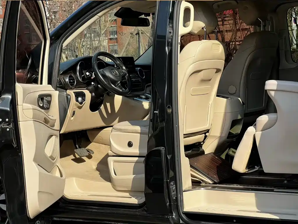 Mercedes-Benz V-Class V 260 Navigator