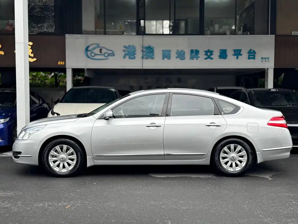 Teana 天籁 2008款 2.5 L XL Res剧院版