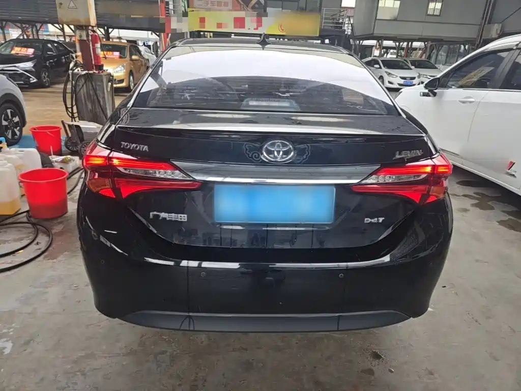 Levin Facelift 185 T CVT Elite CN-V